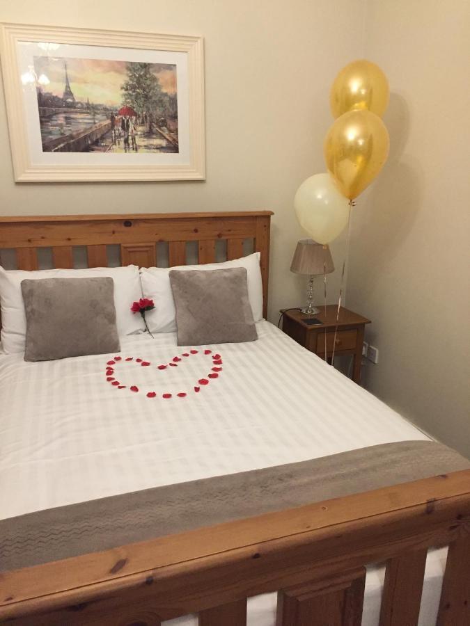 Mulberry Lodge Guest House Ballyhaunis Bagian luar foto