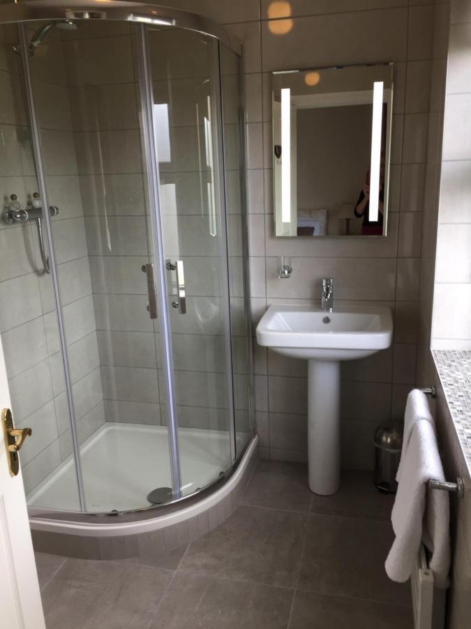 Mulberry Lodge Guest House Ballyhaunis Bagian luar foto